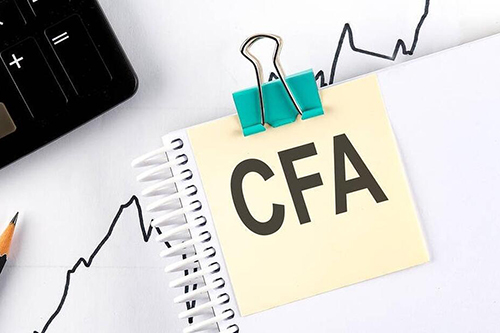 CFA備考：考CFA一定要報班嗎？